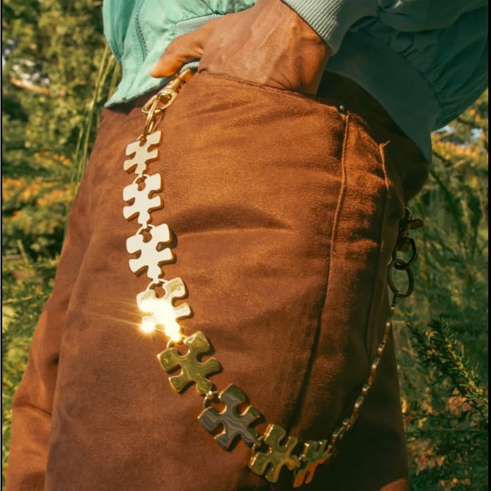Gold Decorative Chain Bag